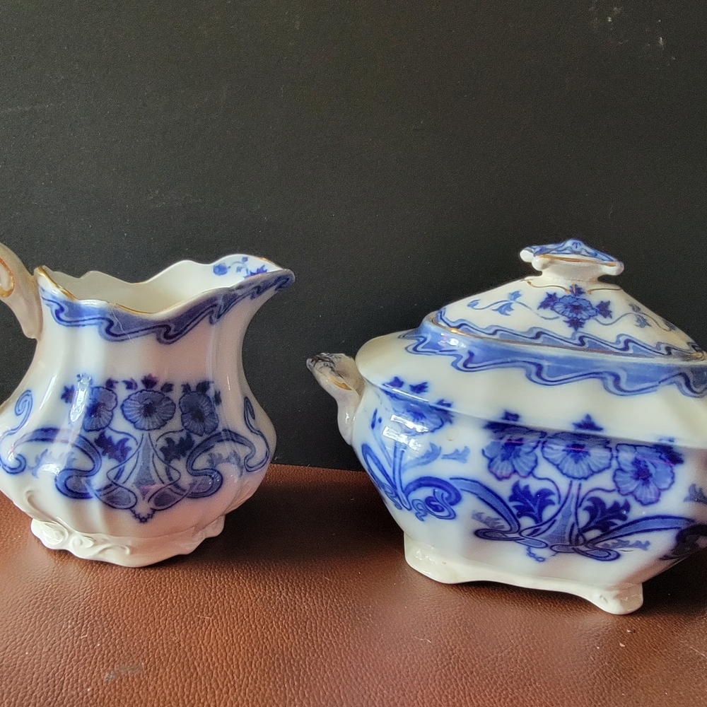 Antique FLOW BLUE SUGAR & CREAMER SET